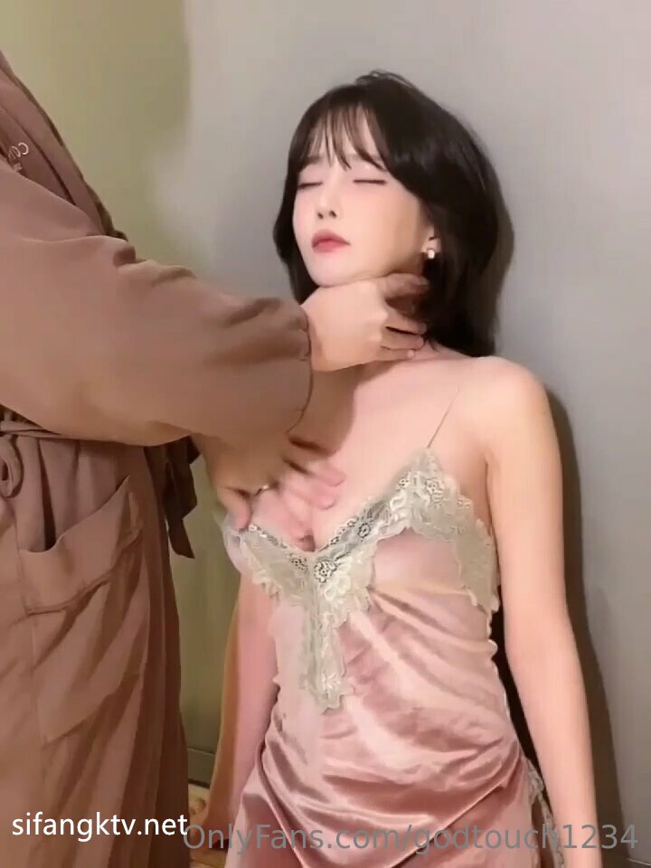 天美传媒TM0121教师节企划胁迫色女教师色老师被学生挖黑料胁迫强行做爱-张雅婷